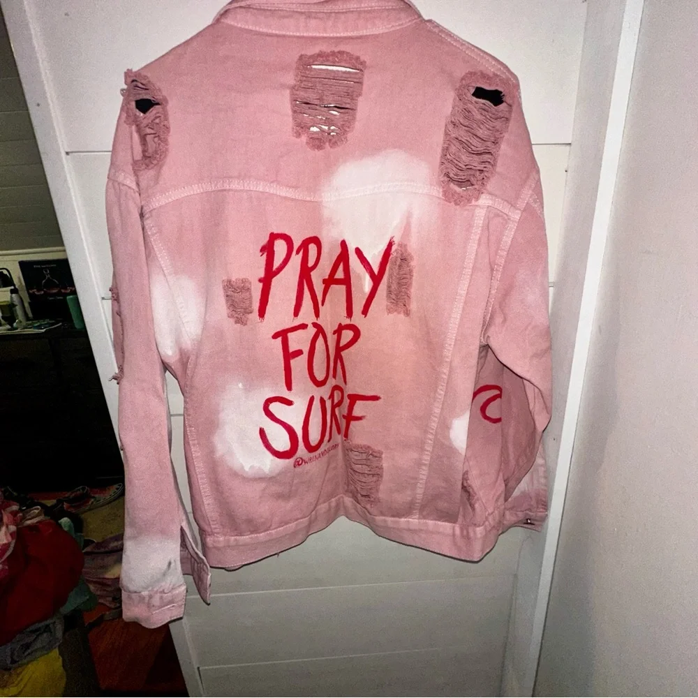 SUPER RARE 'Surfing' Distressed Denim Jacket - Picture 8 of 11